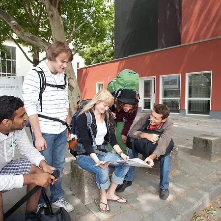 Pathpoint - Backpacker Hostel